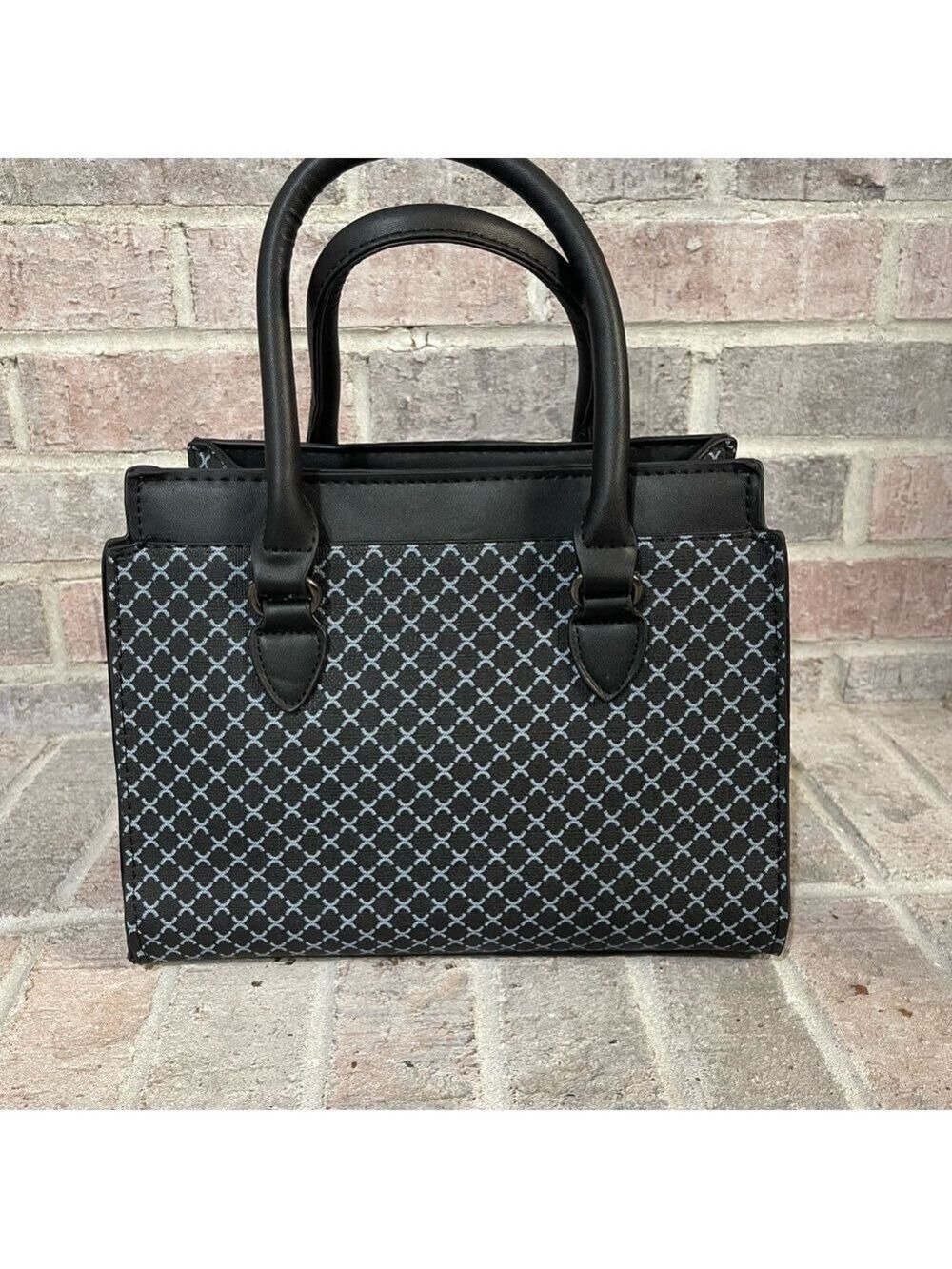 Elegant Black/Blue Patterned Handbag Set - Picture 3 of 17